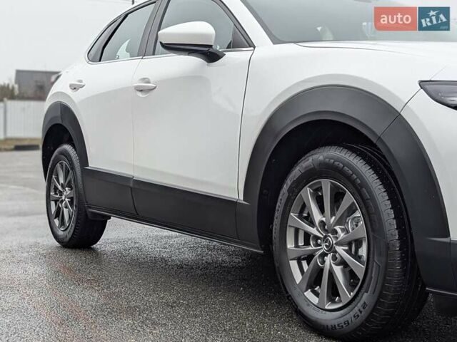 Белый Мазда CX-30, объемом двигателя 2.5 л и пробегом 43 тыс. км за 17799 $, фото 22 на Automoto.ua
