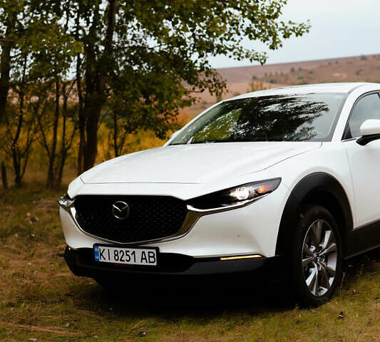 Белый Мазда CX-30, объемом двигателя 2.5 л и пробегом 40 тыс. км за 21000 $, фото 16 на Automoto.ua