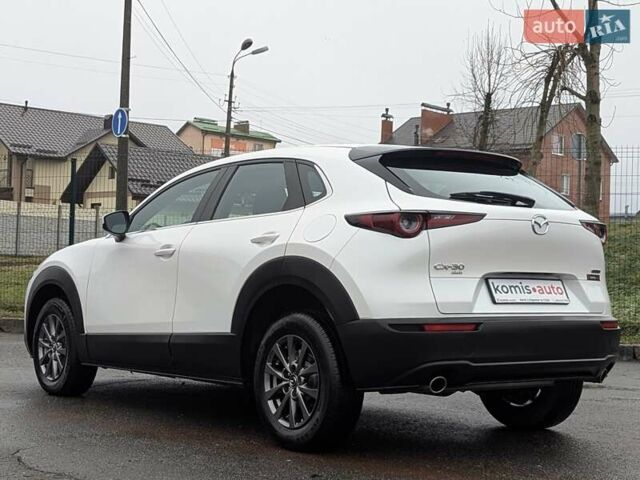 Белый Мазда CX-30, объемом двигателя 2.5 л и пробегом 43 тыс. км за 17799 $, фото 12 на Automoto.ua