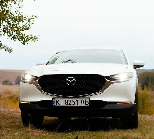 Белый Мазда CX-30, объемом двигателя 2.5 л и пробегом 40 тыс. км за 21000 $, фото 6 на Automoto.ua