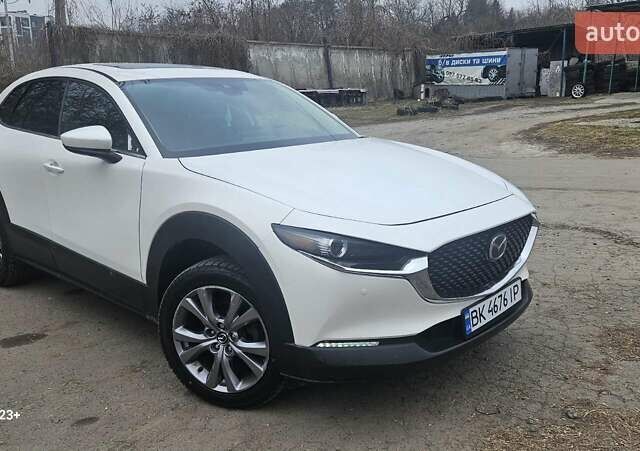 Белый Мазда CX-30, объемом двигателя 2.5 л и пробегом 141 тыс. км за 16400 $, фото 3 на Automoto.ua
