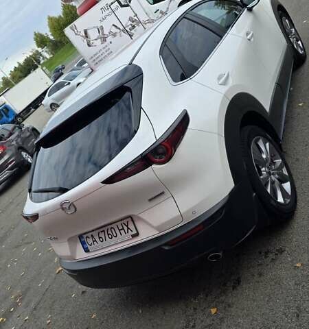 Белый Мазда CX-30, объемом двигателя 2 л и пробегом 51 тыс. км за 26000 $, фото 6 на Automoto.ua