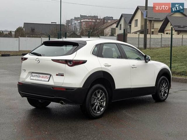 Белый Мазда CX-30, объемом двигателя 2.5 л и пробегом 43 тыс. км за 17799 $, фото 17 на Automoto.ua