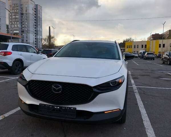 Білий Мазда CX-30, об'ємом двигуна 2.5 л та пробігом 63 тис. км за 21400 $, фото 5 на Automoto.ua