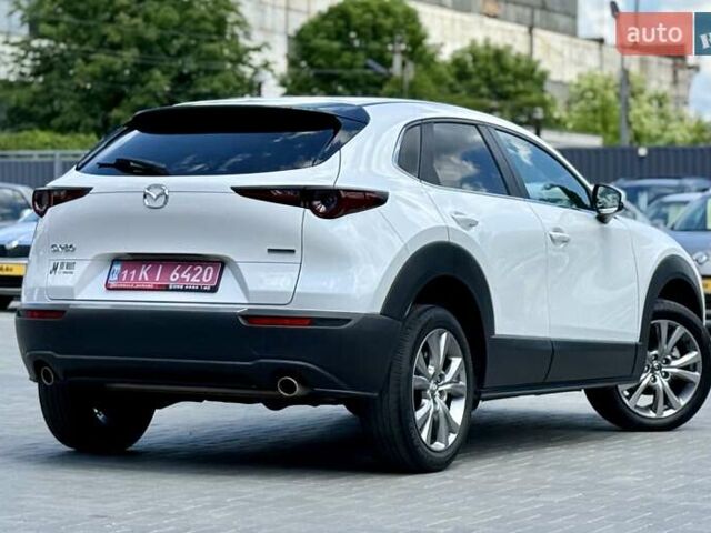 Белый Мазда CX-30, объемом двигателя 2.5 л и пробегом 82 тыс. км за 17200 $, фото 4 на Automoto.ua