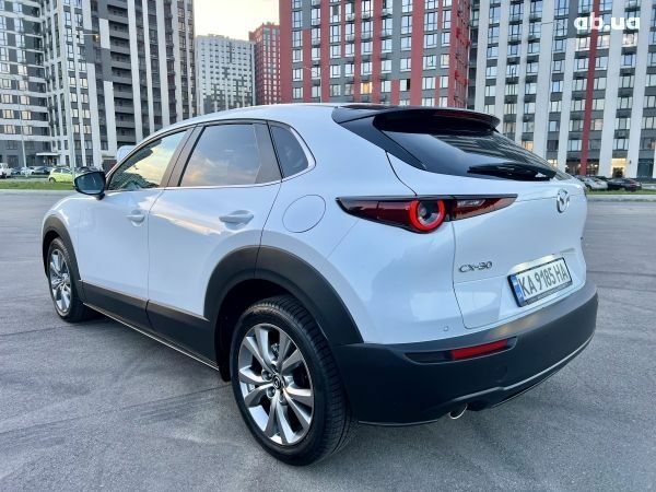 Білий Мазда CX-30, об'ємом двигуна 2 л та пробігом 26 тис. км за 27500 $, фото 8 на Automoto.ua