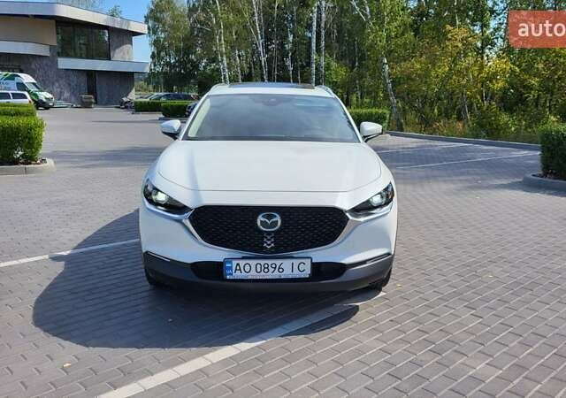 Белый Мазда CX-30, объемом двигателя 2.49 л и пробегом 52 тыс. км за 21500 $, фото 6 на Automoto.ua