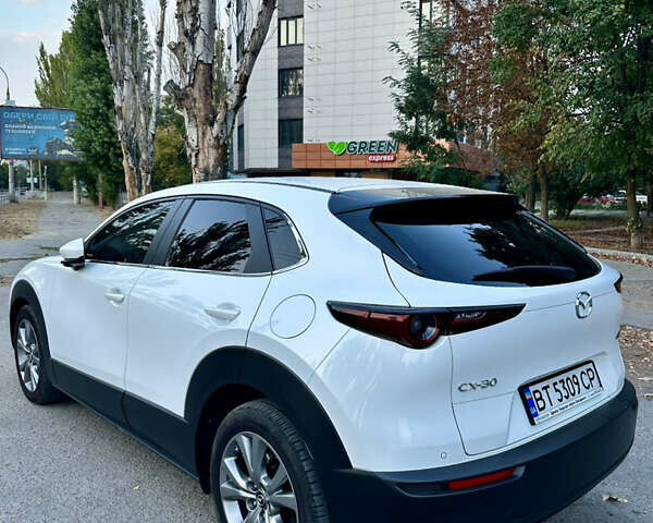 Мазда CX-30 2021 у Одесі на Automoto.ua Білий Мазда CX-30, об'ємом двигуна 2 л та пробігом 27 тис. км за 27000 $, фото 2 на Automoto.ua