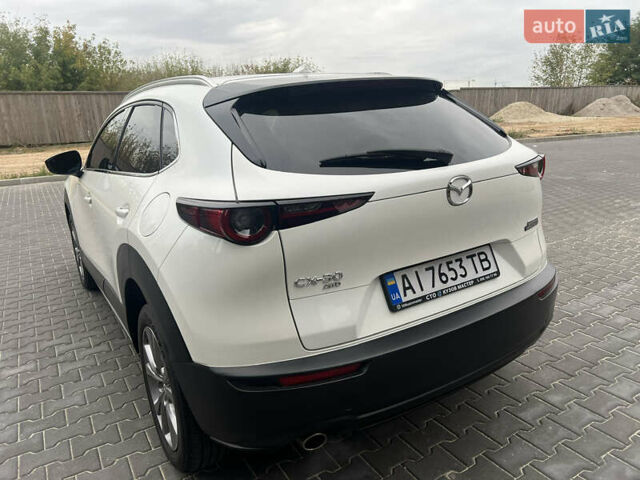 Белый Мазда CX-30, объемом двигателя 2.49 л и пробегом 40 тыс. км за 22500 $, фото 5 на Automoto.ua
