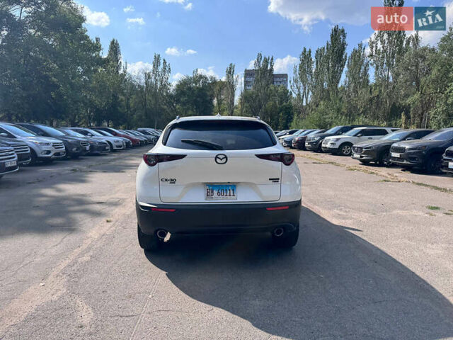 Білий Мазда CX-30, об'ємом двигуна 2.5 л та пробігом 63 тис. км за 21400 $, фото 4 на Automoto.ua