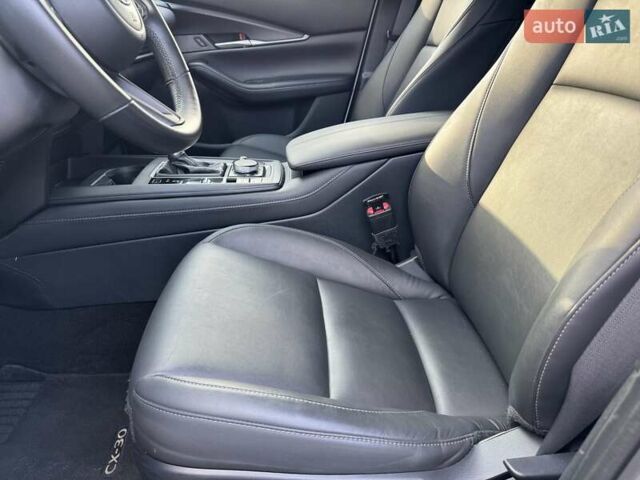 Белый Мазда CX-30, объемом двигателя 2.5 л и пробегом 59 тыс. км за 17900 $, фото 12 на Automoto.ua