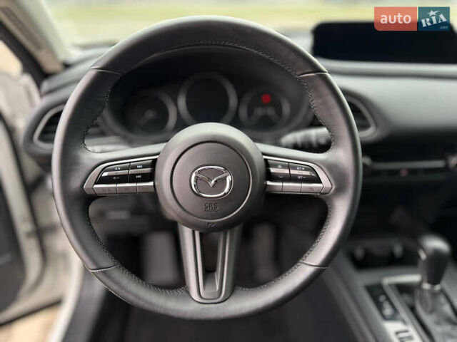 Белый Мазда CX-30, объемом двигателя 2.5 л и пробегом 59 тыс. км за 17800 $, фото 18 на Automoto.ua