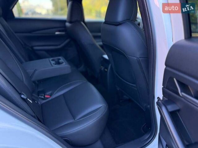 Мазда CX-30 2021 у Львові на Automoto.ua Білий Мазда CX-30, об'ємом двигуна 2.5 л та пробігом 59 тис. км за 17800 $, фото 23 на Automoto.ua