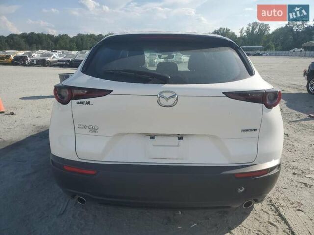 Белый Мазда CX-30, объемом двигателя 2.5 л и пробегом 30 тыс. км за 14350 $, фото 5 на Automoto.ua