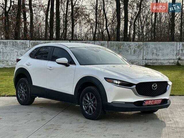 Белый Мазда CX-30, объемом двигателя 2.5 л и пробегом 134 тыс. км за 15500 $, фото 2 на Automoto.ua