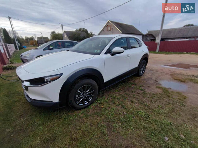 Білий Мазда CX-30, об'ємом двигуна 2.5 л та пробігом 80 тис. км за 14000 $, фото 7 на Automoto.ua