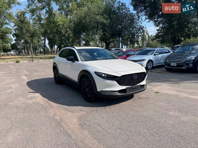 Білий Мазда CX-30, об'ємом двигуна 2.5 л та пробігом 63 тис. км за 21400 $, фото 1 на Automoto.ua