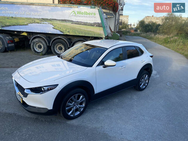 Белый Мазда CX-30, объемом двигателя 2.5 л и пробегом 97 тыс. км за 15750 $, фото 7 на Automoto.ua