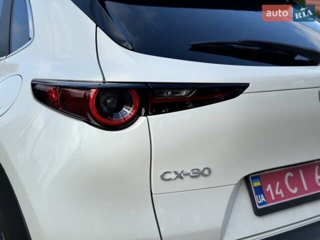 Белый Мазда CX-30, объемом двигателя 2.5 л и пробегом 59 тыс. км за 17900 $, фото 23 на Automoto.ua