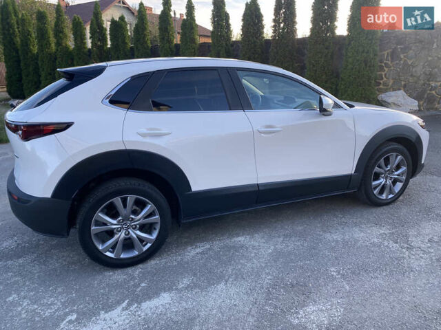 Белый Мазда CX-30, объемом двигателя 2.5 л и пробегом 97 тыс. км за 15750 $, фото 15 на Automoto.ua