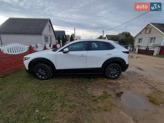 Білий Мазда CX-30, об'ємом двигуна 2.5 л та пробігом 80 тис. км за 14000 $, фото 6 на Automoto.ua