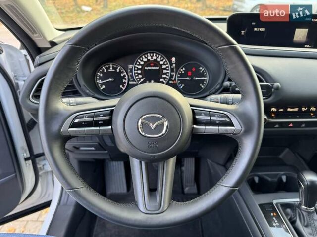 Белый Мазда CX-30, объемом двигателя 2.5 л и пробегом 59 тыс. км за 17900 $, фото 13 на Automoto.ua