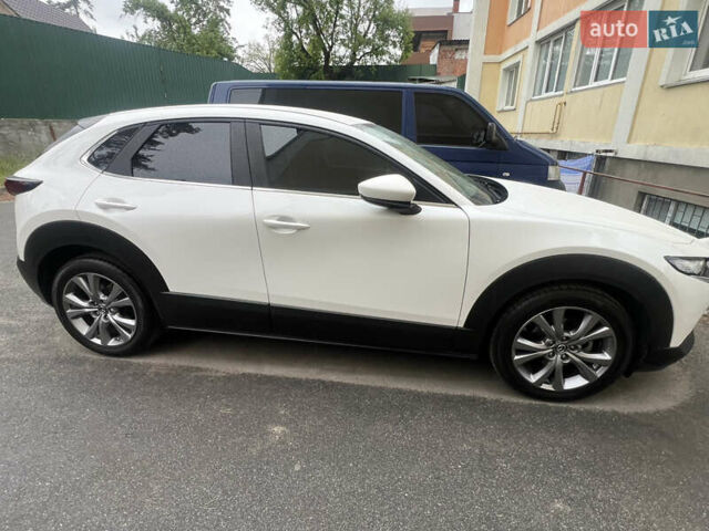 Белый Мазда CX-30, объемом двигателя 2 л и пробегом 86 тыс. км за 27000 $, фото 18 на Automoto.ua