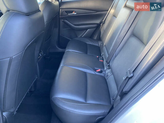 Белый Мазда CX-30, объемом двигателя 2.5 л и пробегом 97 тыс. км за 15750 $, фото 37 на Automoto.ua