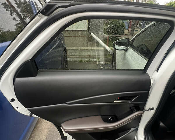 Мазда CX-30 2021 у Ирпене на Automoto.ua Білий Мазда CX-30, об'ємом двигуна 2 л та пробігом 86 тис. км за 27000 $, фото 12 на Automoto.ua