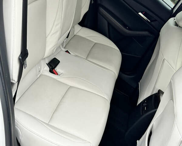 Белый Мазда CX-30, объемом двигателя 2.5 л и пробегом 49 тыс. км за 19900 $, фото 34 на Automoto.ua