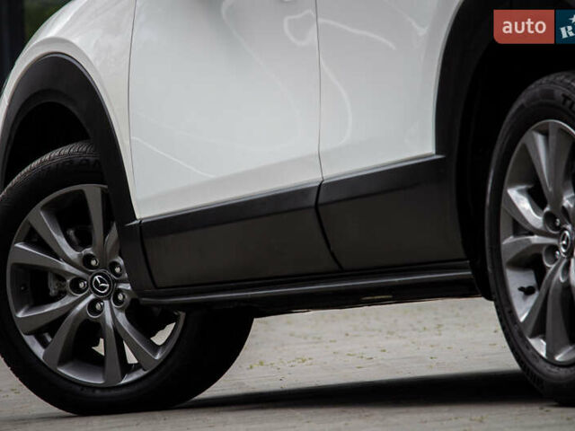 Белый Мазда CX-30, объемом двигателя 2.5 л и пробегом 14 тыс. км за 22900 $, фото 22 на Automoto.ua