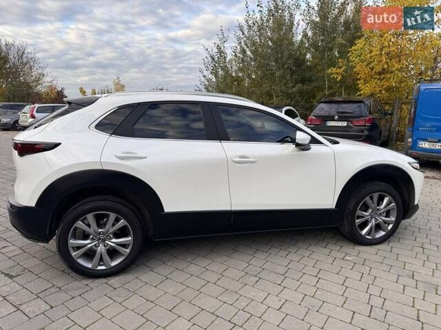 Белый Мазда CX-30, объемом двигателя 2.5 л и пробегом 50 тыс. км за 19400 $, фото 3 на Automoto.ua