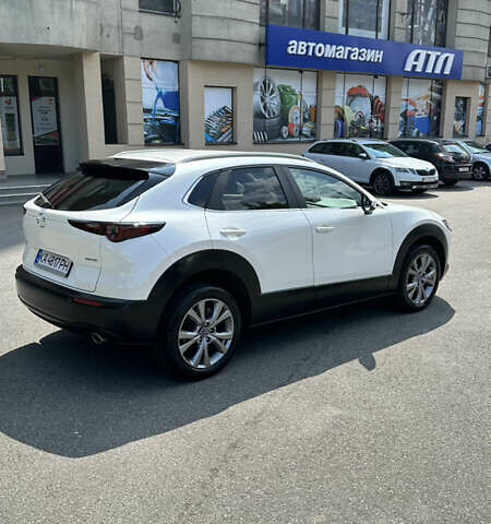 Белый Мазда CX-30, объемом двигателя 2.49 л и пробегом 31 тыс. км за 23500 $, фото 5 на Automoto.ua