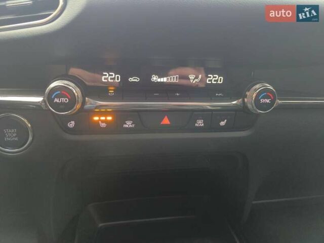 Белый Мазда CX-30, объемом двигателя 2.49 л и пробегом 29 тыс. км за 21400 $, фото 39 на Automoto.ua