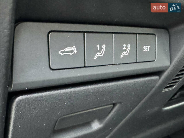 Белый Мазда CX-30, объемом двигателя 2.5 л и пробегом 49 тыс. км за 19900 $, фото 40 на Automoto.ua