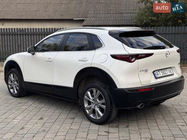 Белый Мазда CX-30, объемом двигателя 2.5 л и пробегом 50 тыс. км за 19400 $, фото 5 на Automoto.ua
