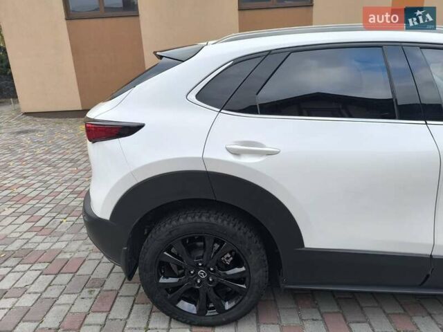 Белый Мазда CX-30, объемом двигателя 2.49 л и пробегом 29 тыс. км за 21400 $, фото 16 на Automoto.ua