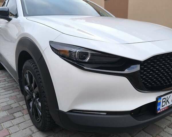 Белый Мазда CX-30, объемом двигателя 2.49 л и пробегом 29 тыс. км за 21400 $, фото 6 на Automoto.ua