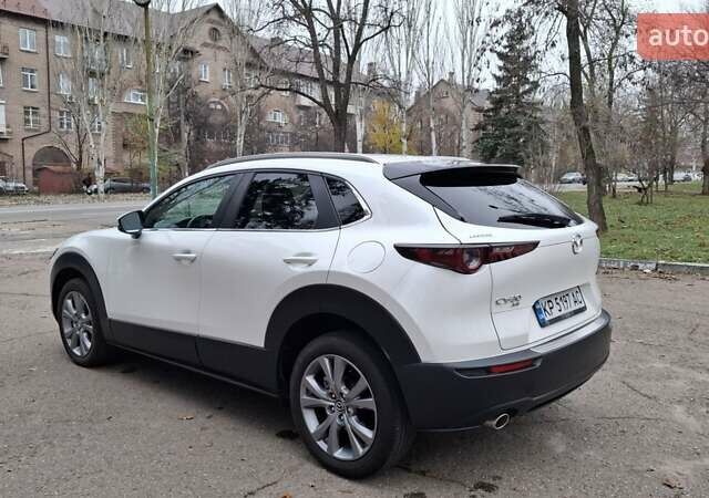 Белый Мазда CX-30, объемом двигателя 2.49 л и пробегом 48 тыс. км за 18800 $, фото 10 на Automoto.ua