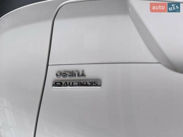 Белый Мазда CX-30, объемом двигателя 2.49 л и пробегом 29 тыс. км за 21400 $, фото 23 на Automoto.ua