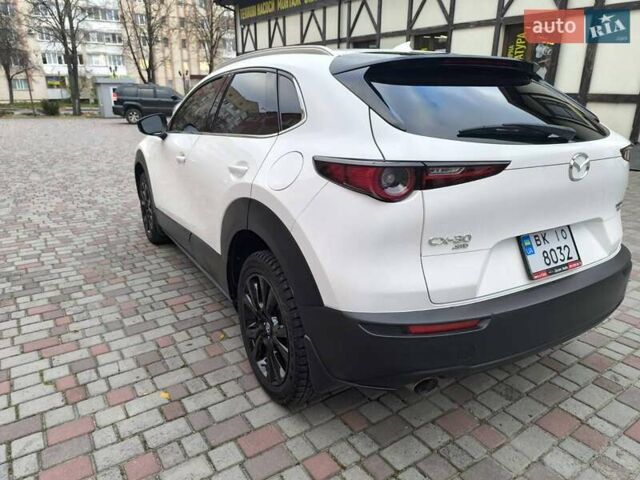 Белый Мазда CX-30, объемом двигателя 2.49 л и пробегом 29 тыс. км за 21400 $, фото 12 на Automoto.ua