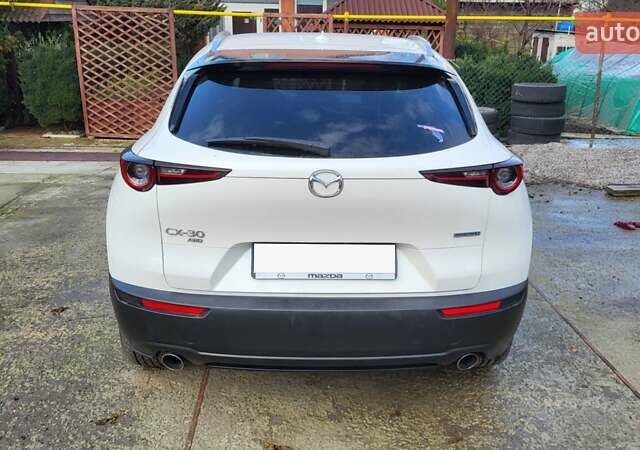 Білий Мазда CX-30, об'ємом двигуна 2.49 л та пробігом 46 тис. км за 26000 $, фото 8 на Automoto.ua