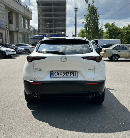 Белый Мазда CX-30, объемом двигателя 2.49 л и пробегом 31 тыс. км за 23500 $, фото 3 на Automoto.ua