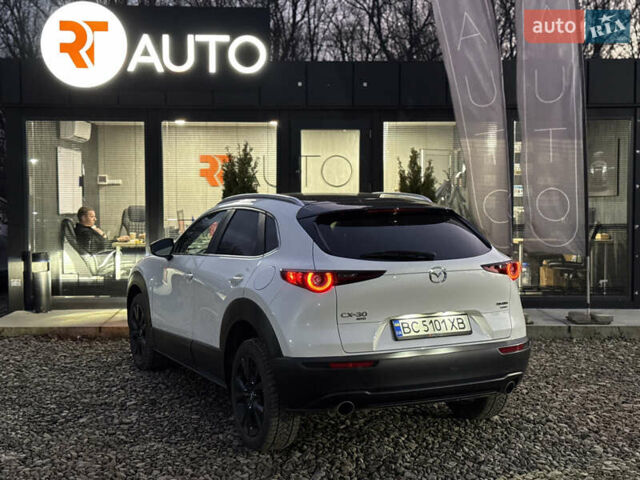 Білий Мазда CX-30, об'ємом двигуна 2.5 л та пробігом 57 тис. км за 19999 $, фото 2 на Automoto.ua
