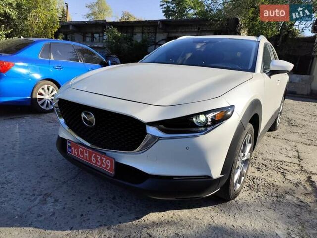 Белый Мазда CX-30, объемом двигателя 2.5 л и пробегом 106 тыс. км за 18800 $, фото 17 на Automoto.ua
