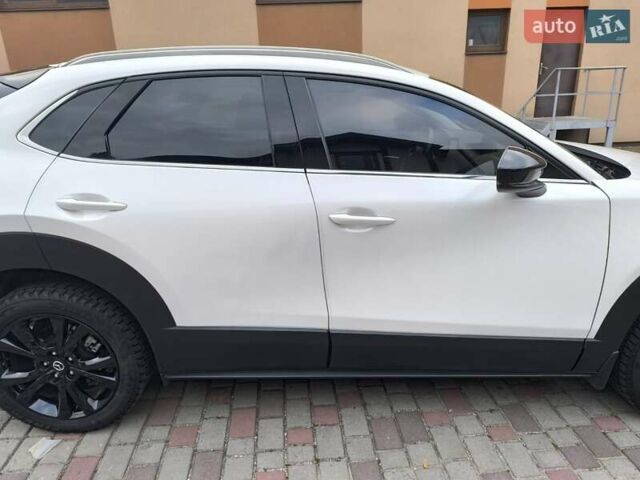 Белый Мазда CX-30, объемом двигателя 2.49 л и пробегом 29 тыс. км за 21400 $, фото 15 на Automoto.ua
