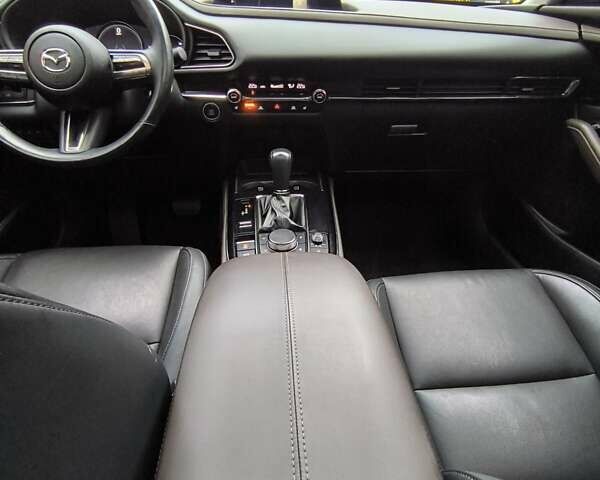 Белый Мазда CX-30, объемом двигателя 2.49 л и пробегом 29 тыс. км за 21400 $, фото 33 на Automoto.ua