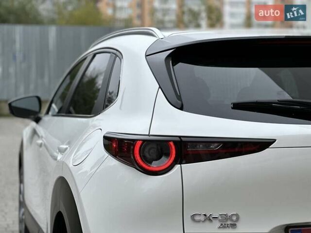 Белый Мазда CX-30, объемом двигателя 2.5 л и пробегом 33 тыс. км за 20900 $, фото 20 на Automoto.ua