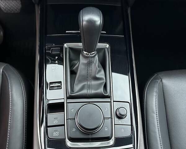 Белый Мазда CX-30, объемом двигателя 2 л и пробегом 32 тыс. км за 28000 $, фото 10 на Automoto.ua