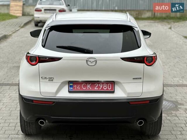 Белый Мазда CX-30, объемом двигателя 2.5 л и пробегом 33 тыс. км за 20900 $, фото 9 на Automoto.ua